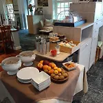 Hotel Logis Le Lion D'or 3*