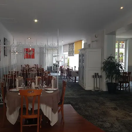 Logis Le Lion D'or Hotel Chauvigny