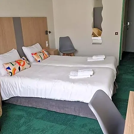 Hotel Logis Le Lion D'or Chauvigny